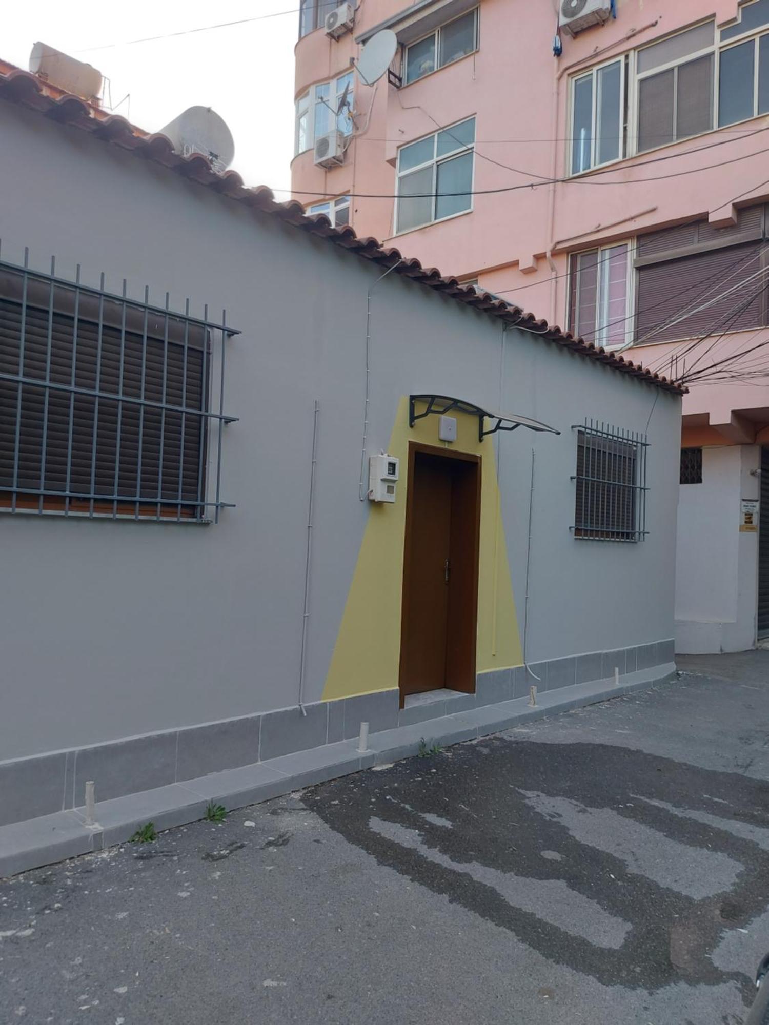 Center Cozy Nest Tirana